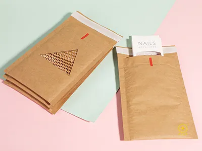 Honeycomb envelope bags make packaging more environmentally friendly and transportation more secure.
