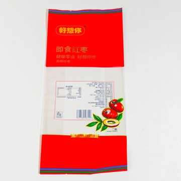 Three side seal pouch for dry snack